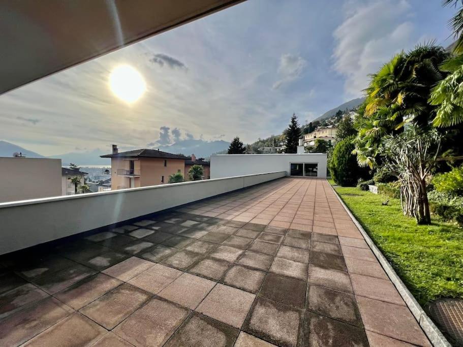 Bright Tiny Studio - Shared Pool & Sauna - Free Parking - Air Condition Muralto Екстер'єр фото